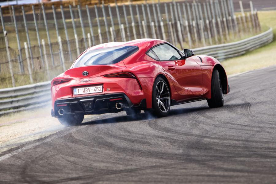 Toyota GR Supra (A90) 2019 года  (WW) (фото 46 из 119)